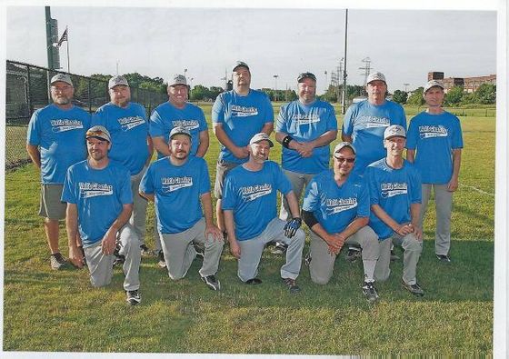 2018 Red Division — Walt's Cleaning